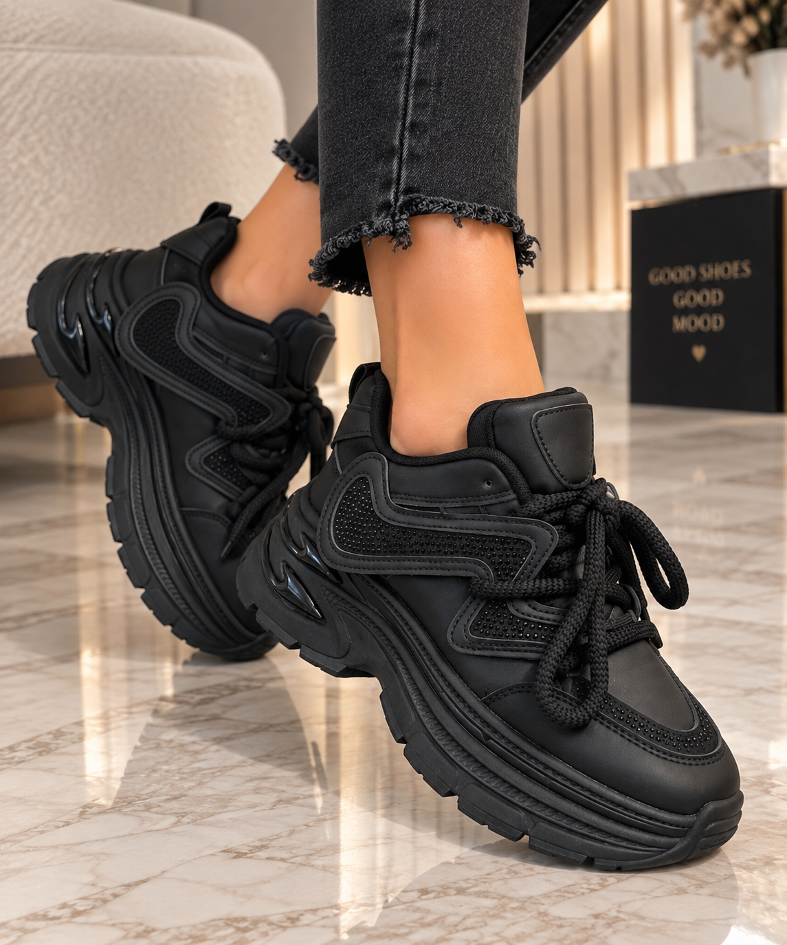 Pantofi Dama Sport din Piele Ecologica Negrii Cod: BL583 (A7)