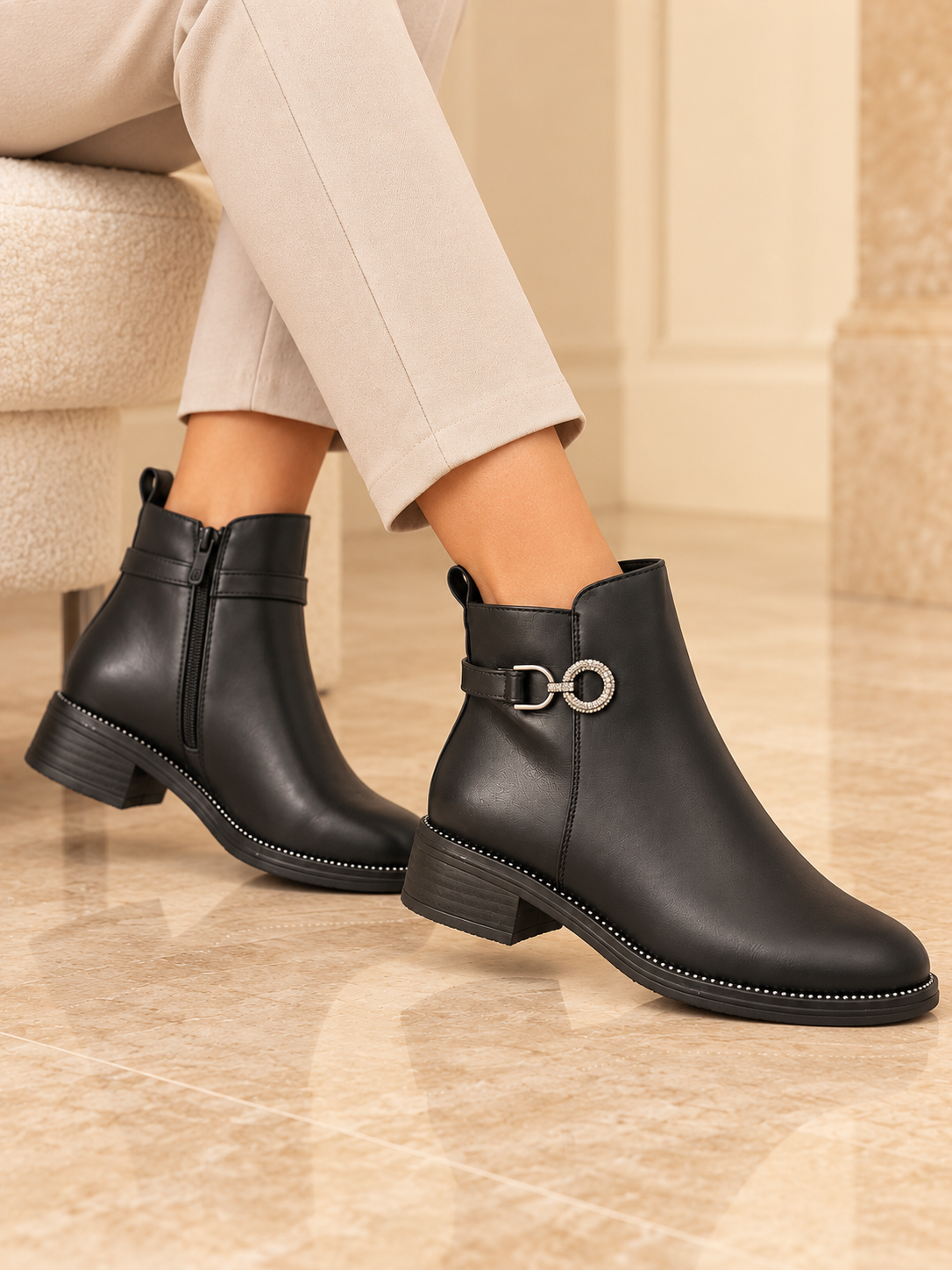Ghete Dama din Piele Ecologica Negre Cod: A10376 (X01)